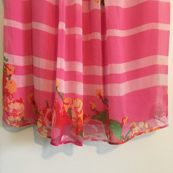 New York & Co Pink Floral Striped Tank Small - Picture 5 of 8